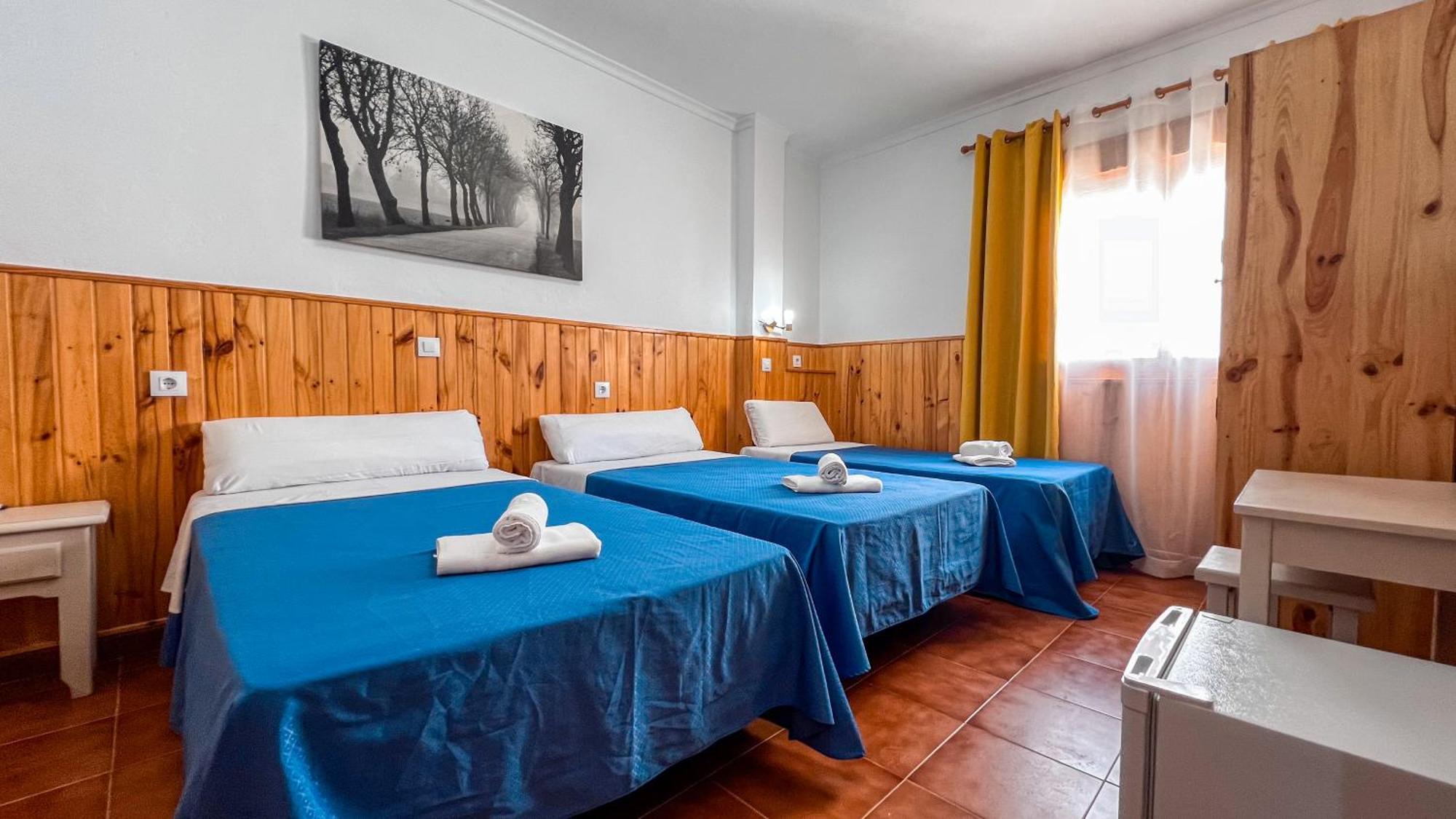 La Tortuga Lodging Rooms Tarifa Exterior photo