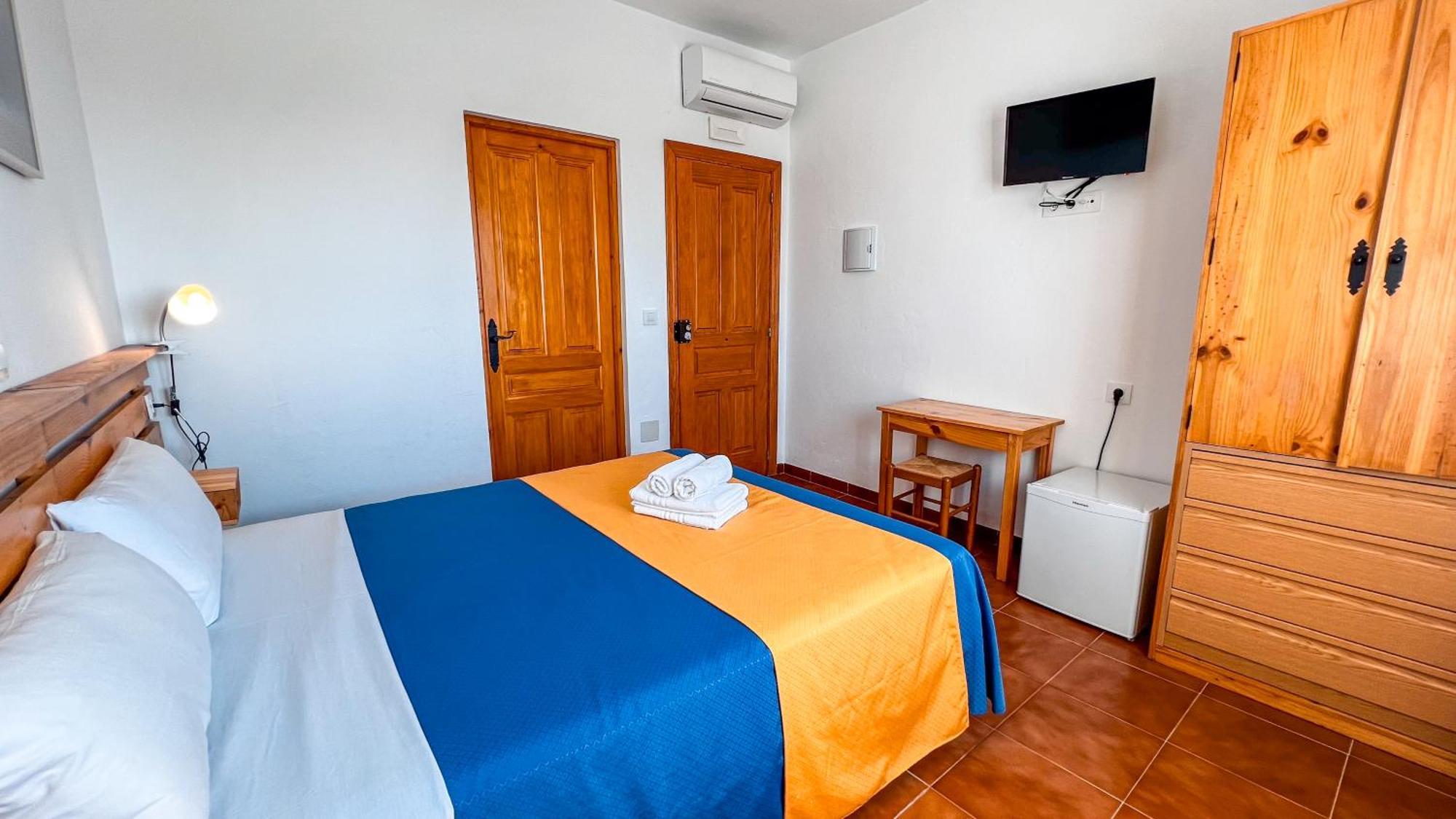 La Tortuga Lodging Rooms Tarifa Exterior photo