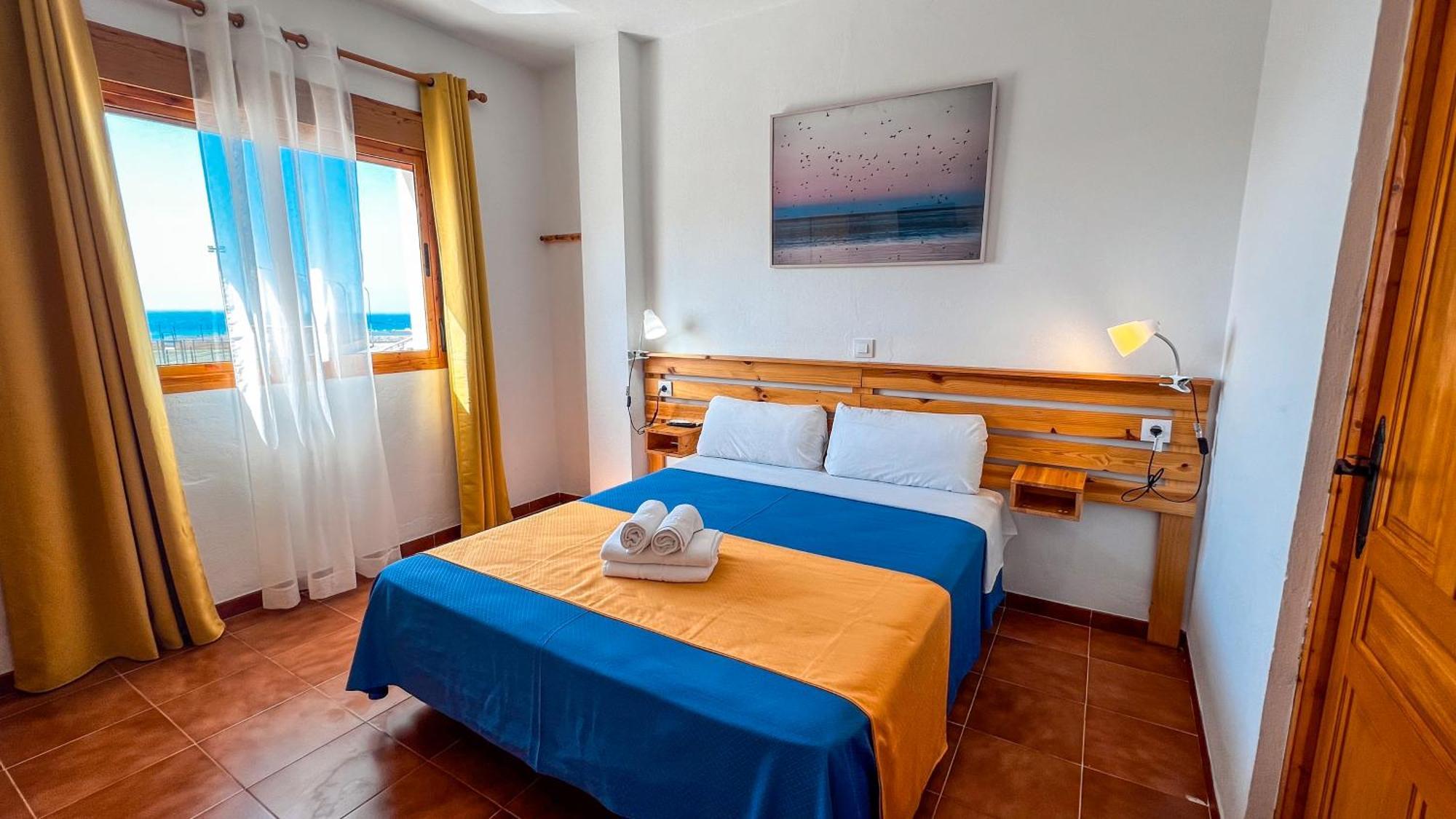 La Tortuga Lodging Rooms Tarifa Exterior photo