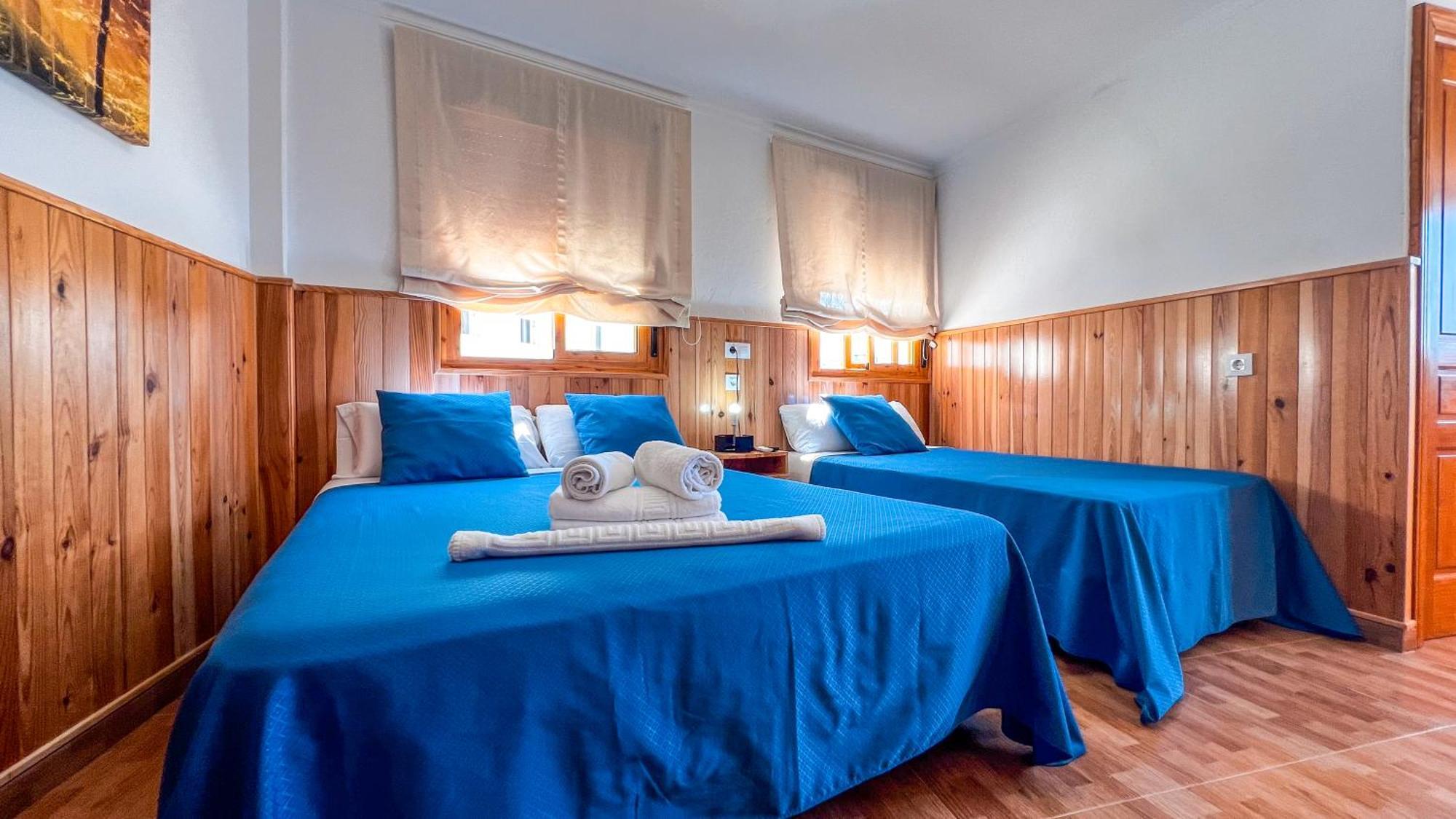 La Tortuga Lodging Rooms Tarifa Exterior photo