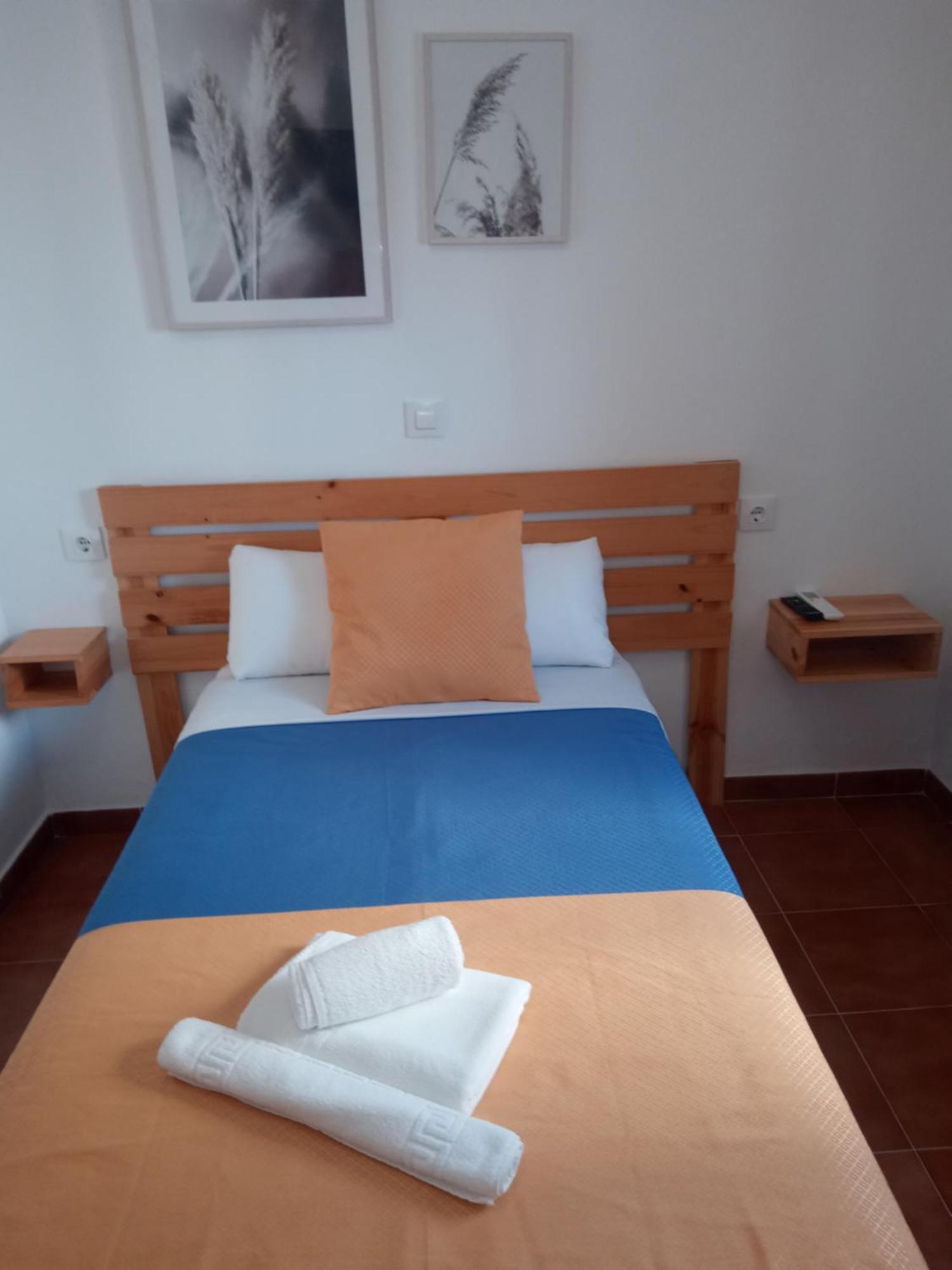 La Tortuga Lodging Rooms Tarifa Room photo